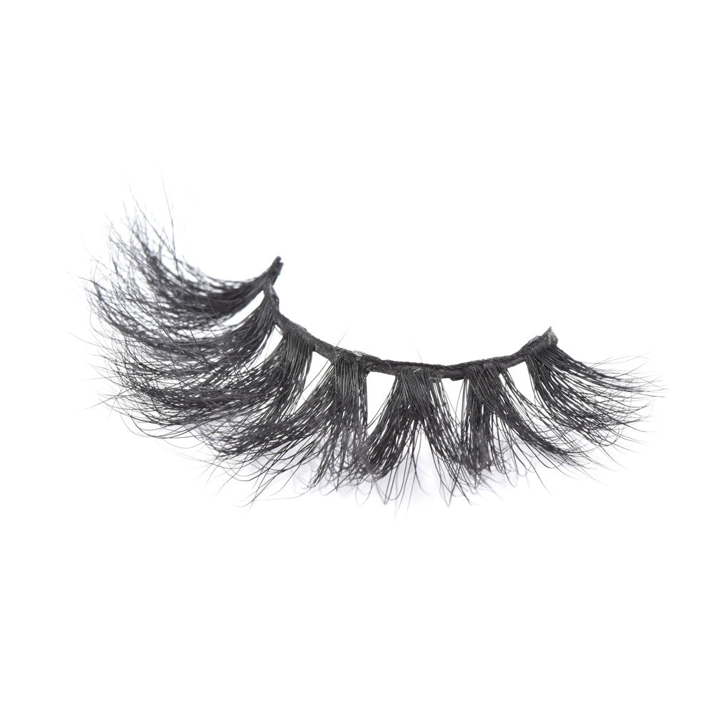 "BABE" MAGNETIC EYELASHES
